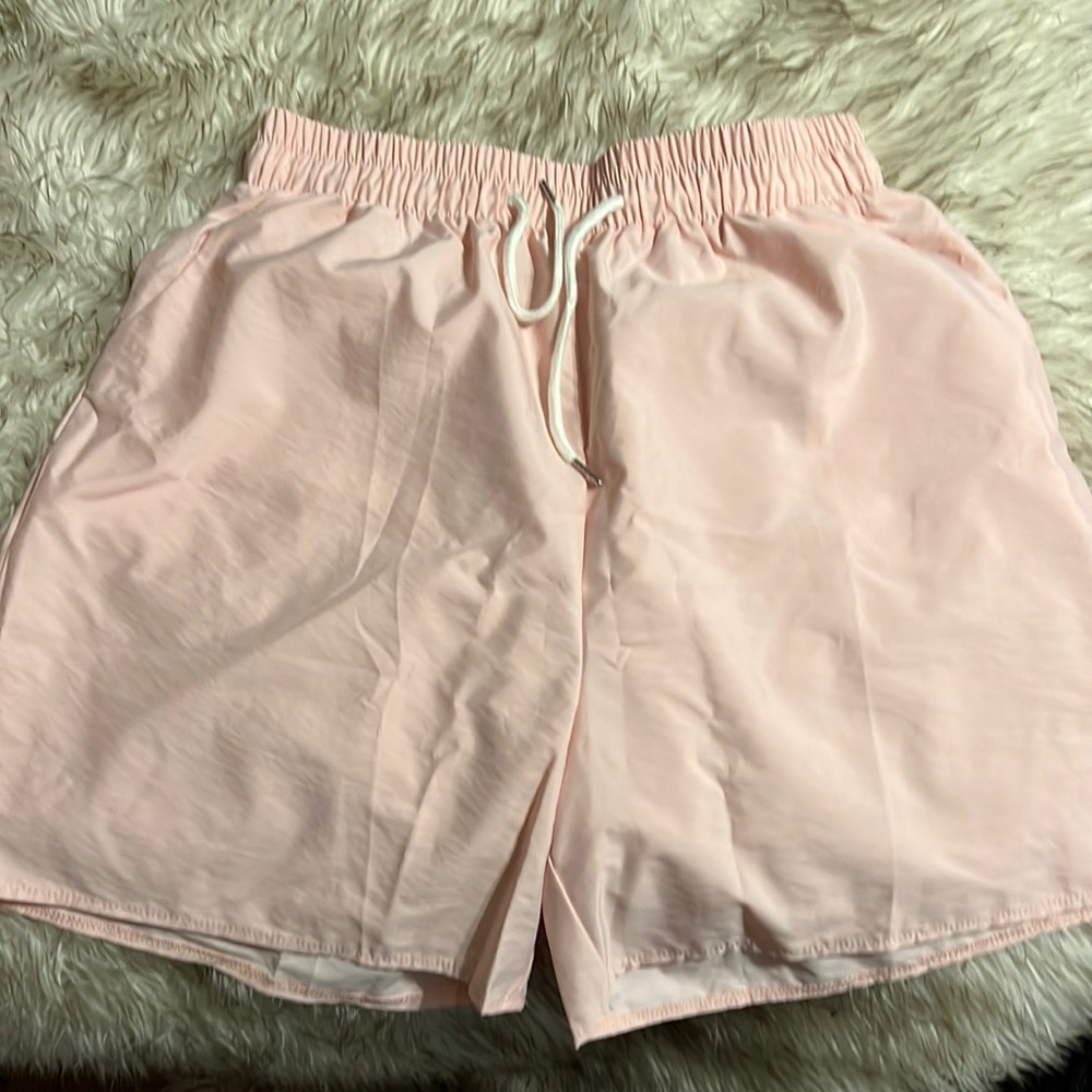 Rumwe men’s medium swim trunks